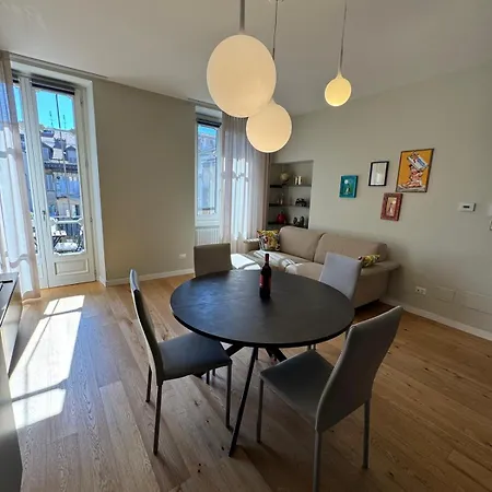 Vittorio Palace Centre Apartment *