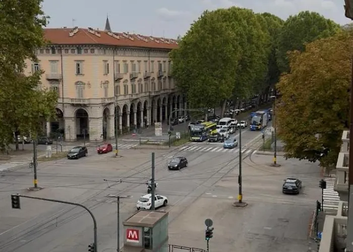 Vittorio Palace Centre アパート